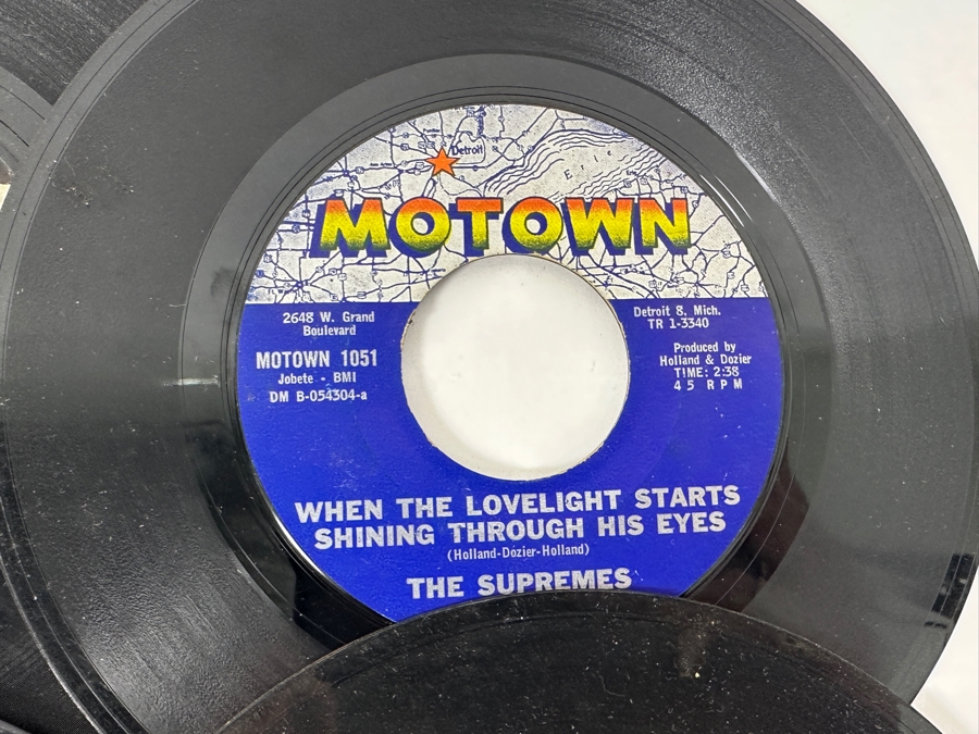 Last Minute Add - Collection Of Vintage Vinyl 45rpm Records [Photo 4]