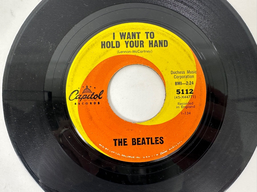 Last Minute Add - Pair Of Vintage The Beatles Vinyl 45rpm Records [Photo 3]