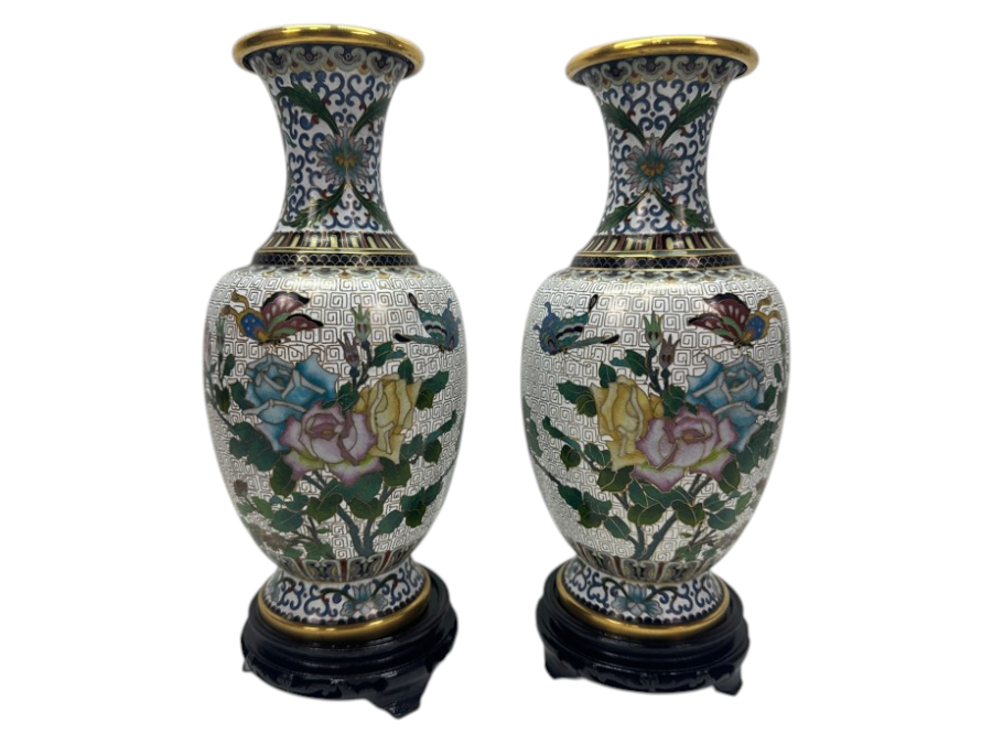 Stunning Pair Of Vintage Chinese Cloisonne Vases 11.5'H - New With Original Box
