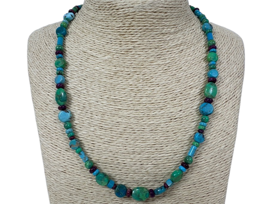 Turquoise Beaded 20' Necklace With Sterling Silver Clasp