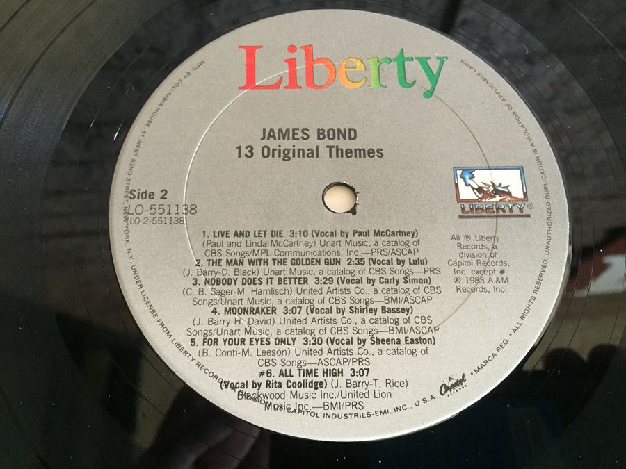 James Bond - 13 Original Themes - Liberty ‎- LO-551138 [Photo 6]