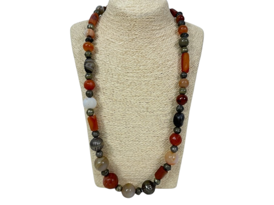 Various Stones Beaded 28' Necklace