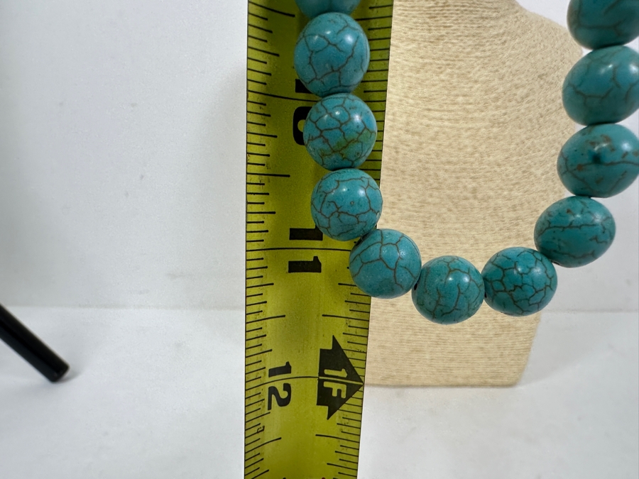 Turquoise Beaded 22' Necklace [Photo 3]