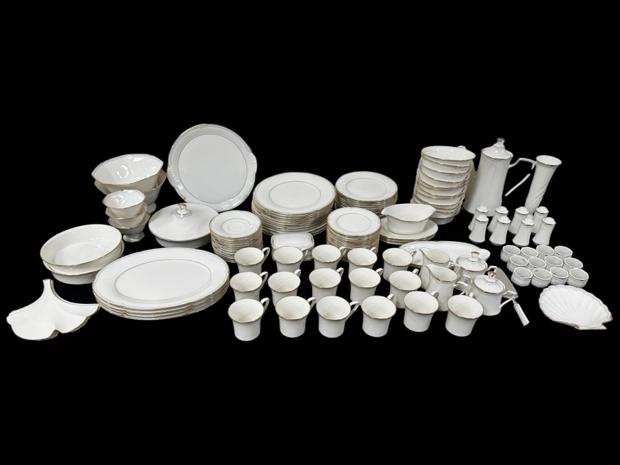 Huge Set Of Noritake Fine China Golden Cove 7719 Pattern Approximate Service For 16