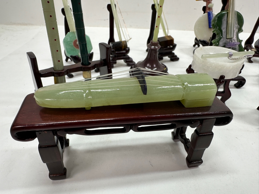 Collection Of Vintage Chinese Carved Stone (Jade, Lapis Lazuli, Amethyst And Other Stones) Miniature Instruments [Photo 2]