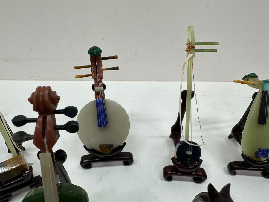 Collection Of Vintage Chinese Carved Stone (Jade, Lapis Lazuli, Amethyst And Other Stones) Miniature Instruments [Photo 13]