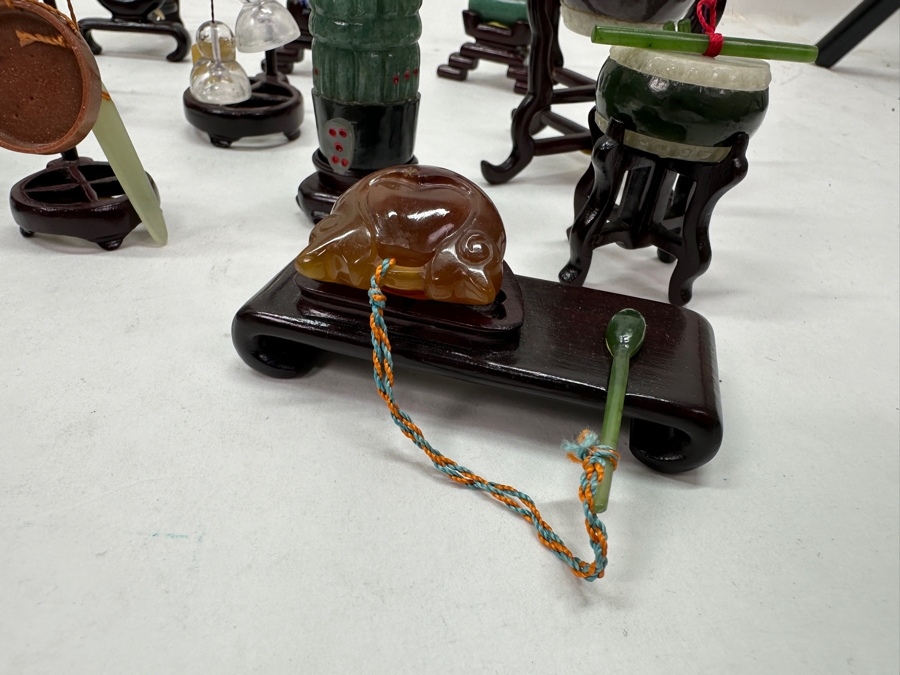 Collection Of Vintage Chinese Carved Stone (Jade, Lapis Lazuli, Amethyst And Other Stones) Miniature Instruments [Photo 6]