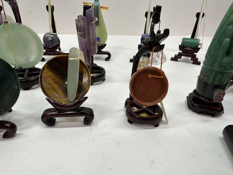 Collection Of Vintage Chinese Carved Stone (Jade, Lapis Lazuli, Amethyst And Other Stones) Miniature Instruments [Photo 4]