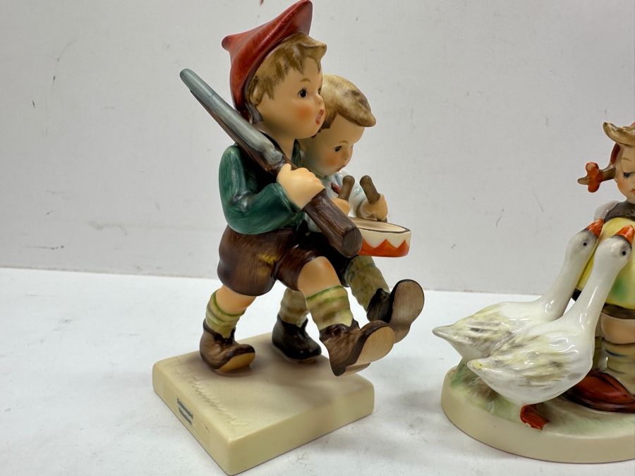 Pair Of Signed Vintage Hummel Figurines: Volunteers (Desert Shield / Desert Storm August 2, 1990) And Goose Girl - 4'H And 5'H [Photo 3]