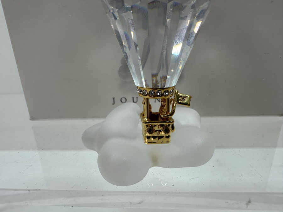 Vintage Swarovski Crystal Hot Air Balloon On Cloud Base Figurine With Gold Accents And Original Box [Photo 3]