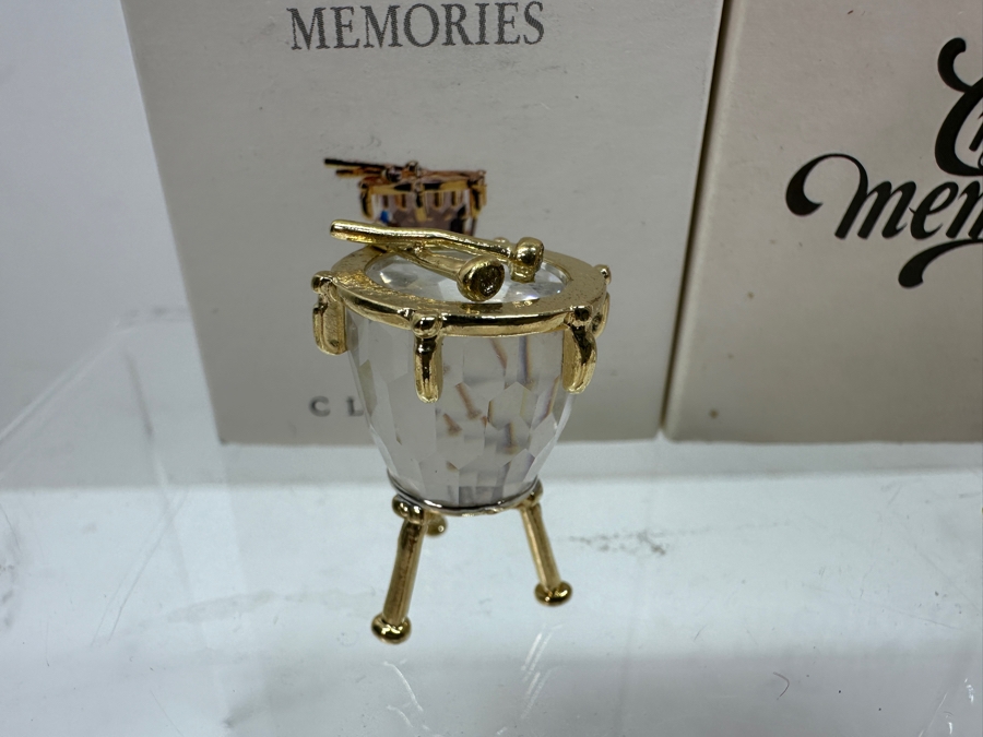 Vintage Swarovski Crystal Memories Miniature Musical Instruments Figurines With Gold Accents: Drum, Guitar And Violin With Gold Accents And Original Boxes [Photo 3]