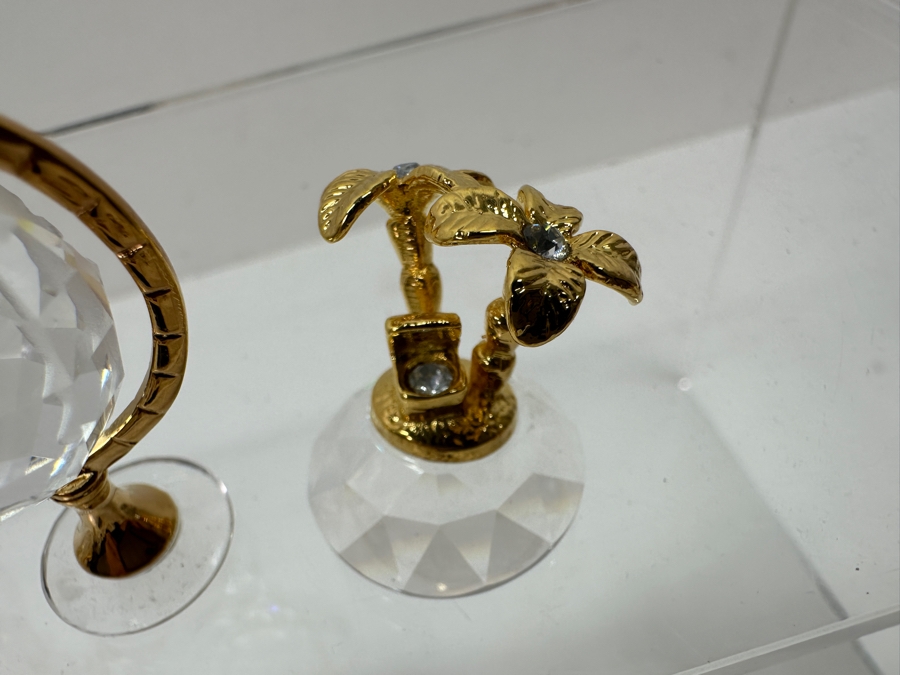 Vintage Swarovski Crystal Miniature Figurines With Gold Accents: Padlock, Elmo The Elephant, Microscope, Globe And Treasure Island [Photo 8]