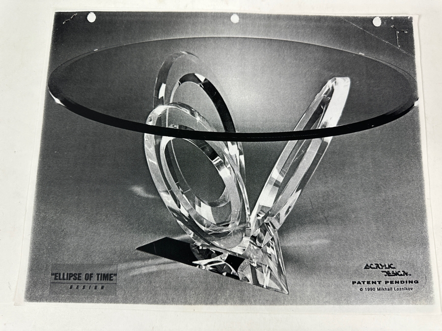 Modernist Lucite Base Coffee Table With Oval Glass Top 60'W X 30'D X 16'H [Photo 16]