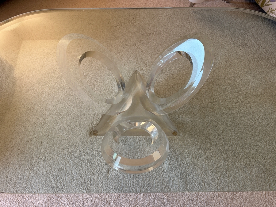 Modernist Lucite Base Coffee Table With Oval Glass Top 60'W X 30'D X 16'H [Photo 9]