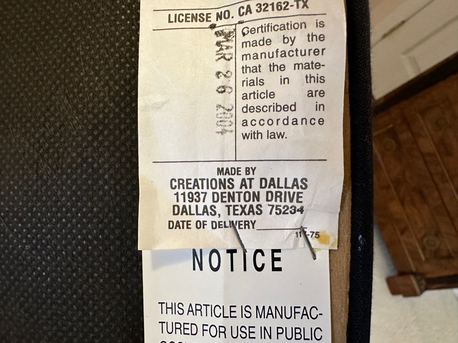 Four Modernist Lucite Chairs On Casters (Creations At Dallas) With Glass Pedestal Round Dining Table 44'R X 28.5'H [Photo 16]