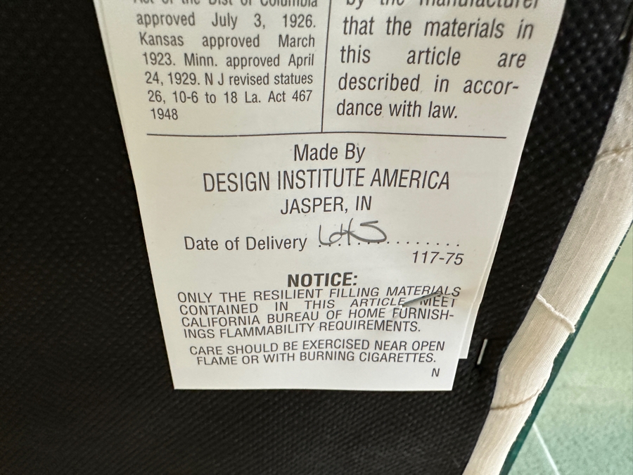 Just Added - Design Institute Of America (DIA) Chrome Island Bench With 2 Cushions 61.5'W X 17'D X 18'H [Photo 8]