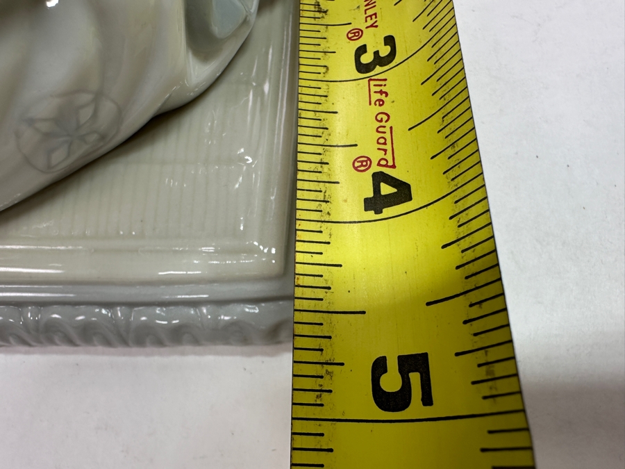 Vintage Lladro Porcelain Figurine Titled 'Japanese Girl Decorating' Or 'Geisha Flower Arranger' By Vincente Martinez 6'W X 4.5'D X 8'H [Photo 11]