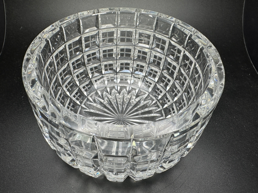 Just Added - Vintage 4.25' Crystal Bowl [Photo 2]