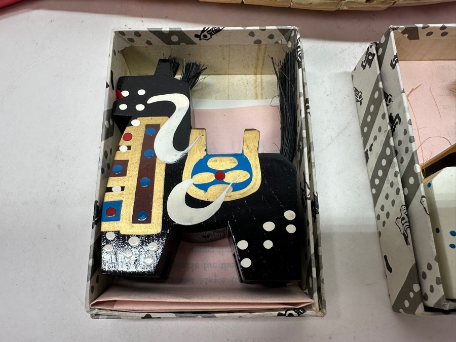 Just Added - Pair Of Japanese Yawata Uma Wooden Toy Horses And Carved Wooden Reticulated Fish Sculpture 13'L [Photo 3]