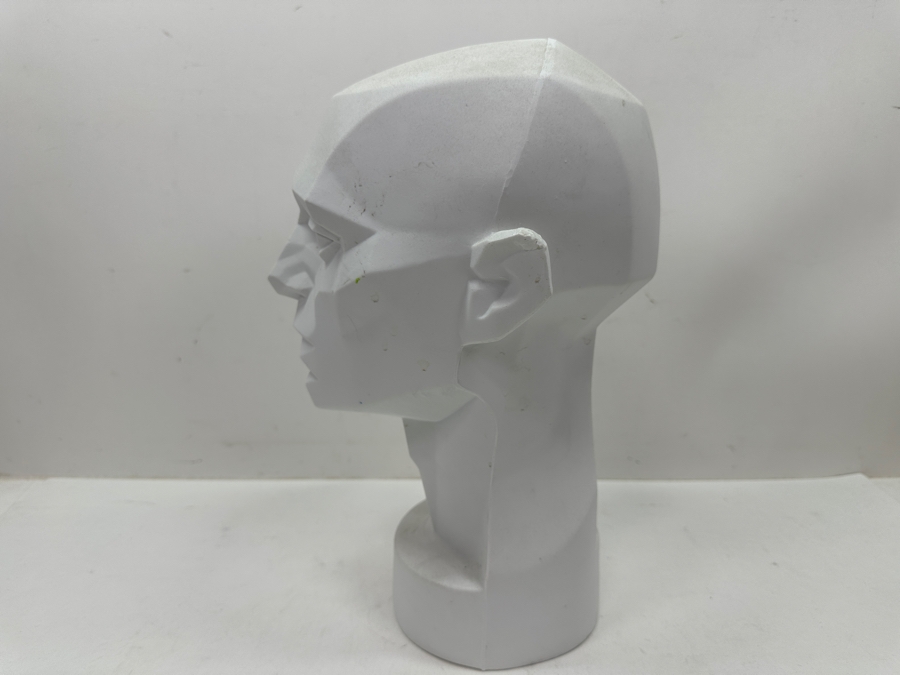 Just Added - Planes Of The Head Plastic Model Copyright 1976 13'H [Photo 3]