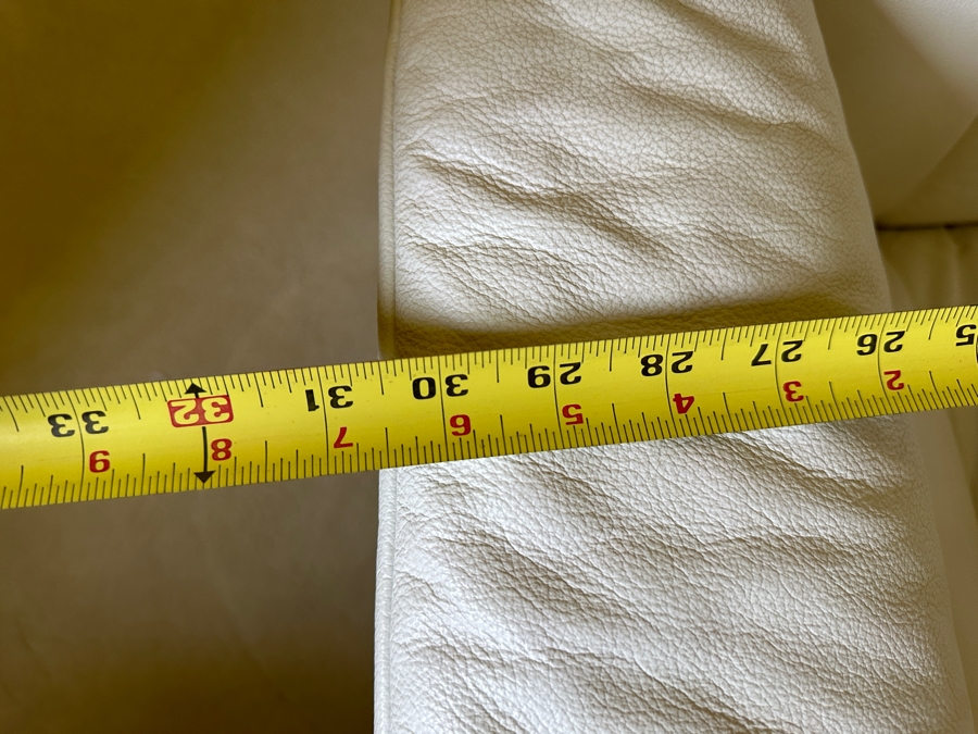 Just Added - Stressless White Leather Chair With Ottoman 30.5'W X 24'D X 39'H [Photo 6]