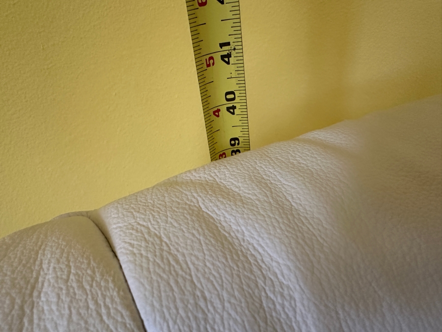 Just Added - Stressless White Leather Chair With Ottoman 30.5'W X 24'D X 39'H [Photo 8]