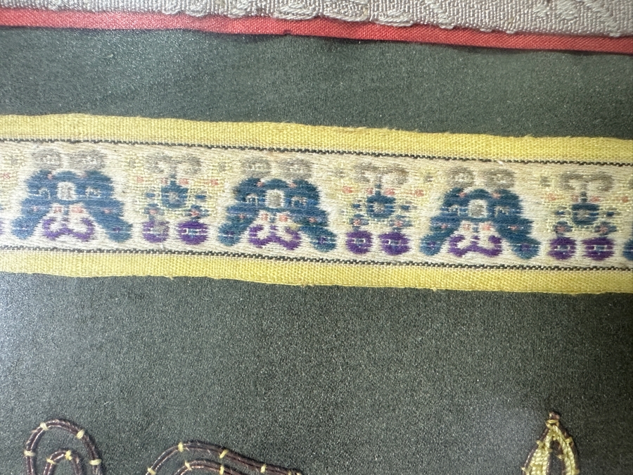 Just Added - Vintage Chinese Silk Embroidery Panel Framed 14' X 30' [Photo 9]