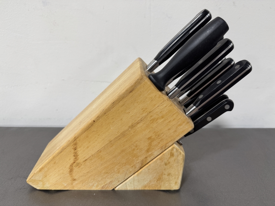 Just Added - J.A. Henkels 11 Piece Knife Set with Block [Photo 2]