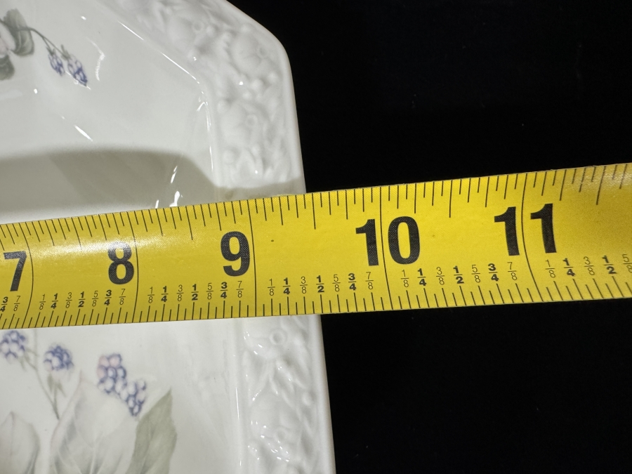 Just Added - Rosenthal Classic Rose Ceramic Bowl with Embossed Rim, Made in Germany 9.5'W [Photo 5]