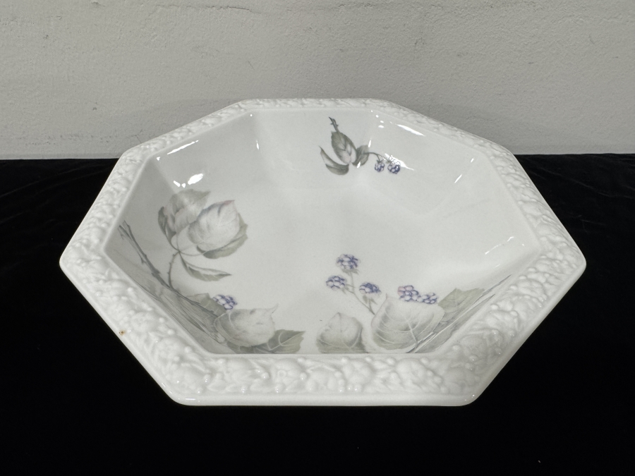 Just Added - Rosenthal Classic Rose Ceramic Bowl with Embossed Rim, Made in Germany 9.5'W [Photo 2]