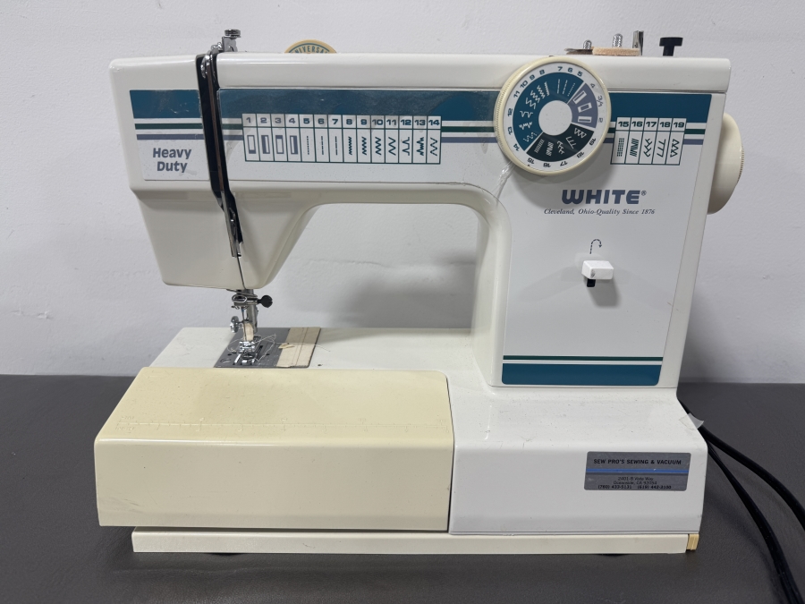 Just Added - White Model 1919 Sewing Machine With 19 Stitches And Built-in Buttonholer