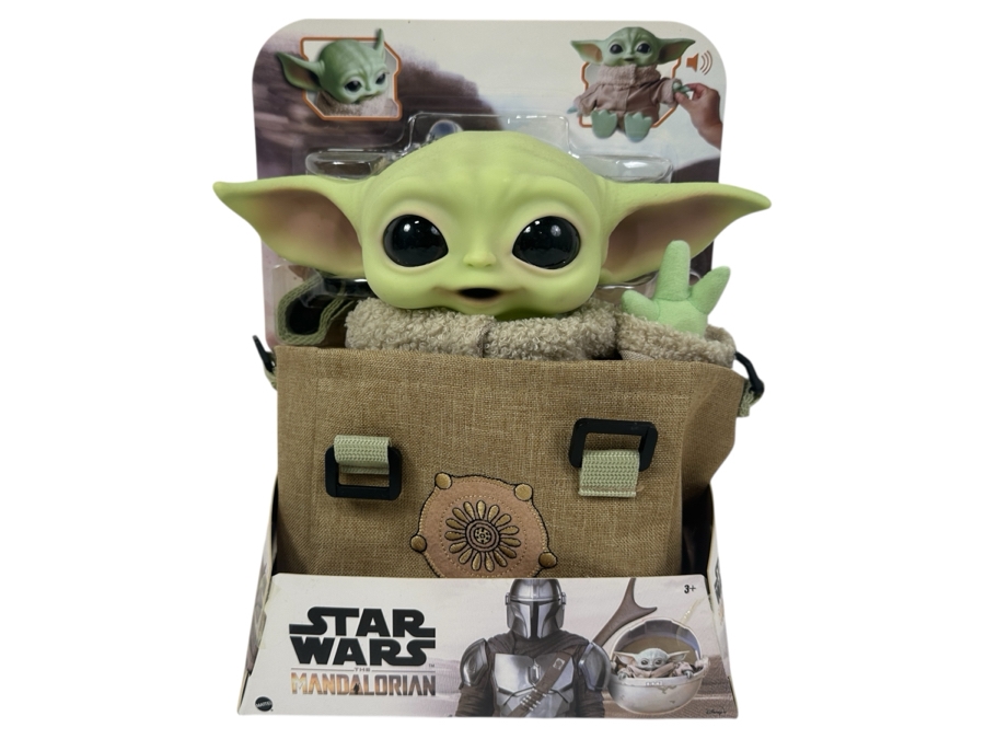 New Star Wars The Mandalorian The Child Plush Toy With Carrier Mattel 2020