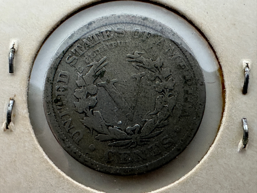 Liberty Head V Nickels: (1) 1888, (1) 1902, (2) 1903 & (1) 1909 - 5 Total Nickels - See Photos For Details [Photo 11]