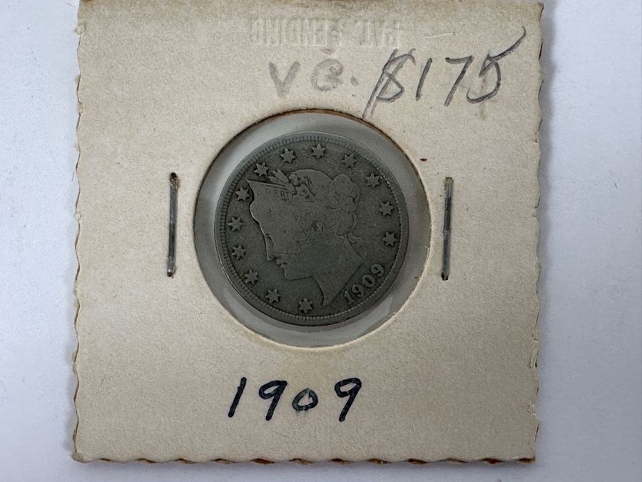 Liberty Head V Nickels: (1) 1888, (1) 1902, (2) 1903 & (1) 1909 - 5 Total Nickels - See Photos For Details [Photo 15]