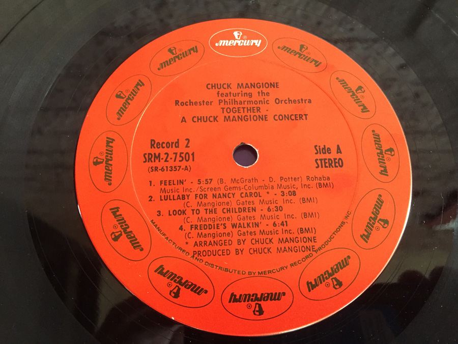 Chuck Mangione & Rochester Philharmonic Orchestra, The - Together: A New Chuck Mangione Concert - Mercury ‎- SRM-2-7501 [Photo 10]