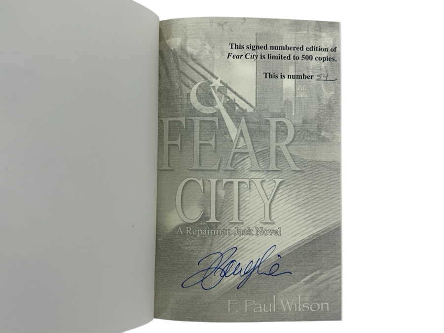 Rare Signed First Edition Hardcover Book Fear City Hand Signed By F. Paul Wilson Limited To 500 Copies [Photo 3]
