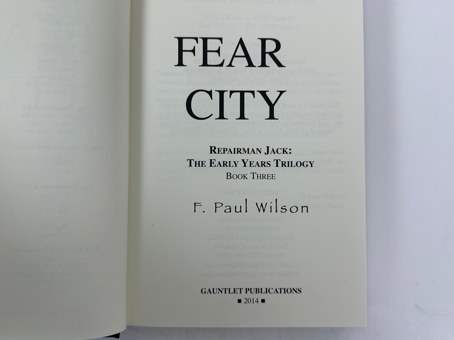 Rare Signed First Edition Hardcover Book Fear City Hand Signed By F. Paul Wilson Limited To 500 Copies [Photo 7]