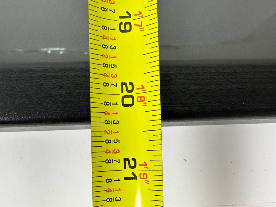 Framed Pocahontas Promotional Trading Cards With Front And Back Visible 15 X 20 And (7) Factory Sealed Pocahontas Promotional Card Sets (84 Unopened Packs) [Photo 13]