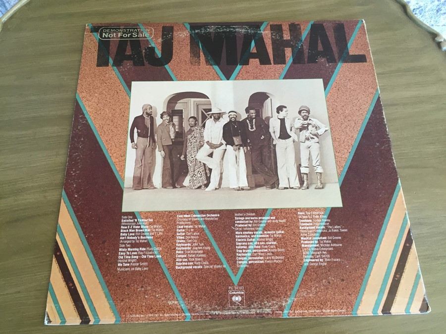 Taj Mahal ‎- Satisfied 'N Tickled Too - Columbia ‎- PC 34103 - PROMO [Photo 2]