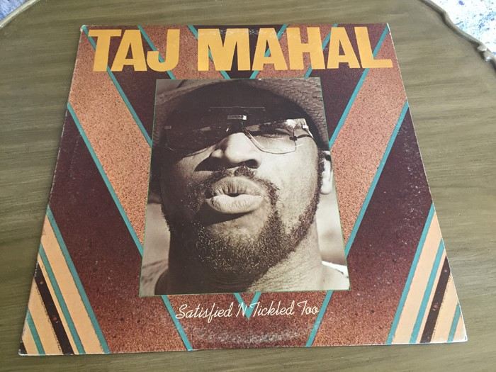 Taj Mahal ‎- Satisfied 'N Tickled Too - Columbia ‎- PC 34103 - PROMO [Photo 1]