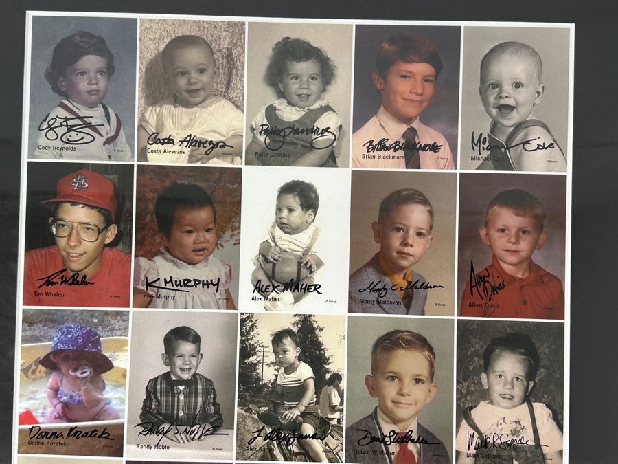 2001 Disneyana Convention Uncut Sheet Trading Cards Set With Front And Back Visible 14 X 19 Framed 23 X 29 [Photo 8]