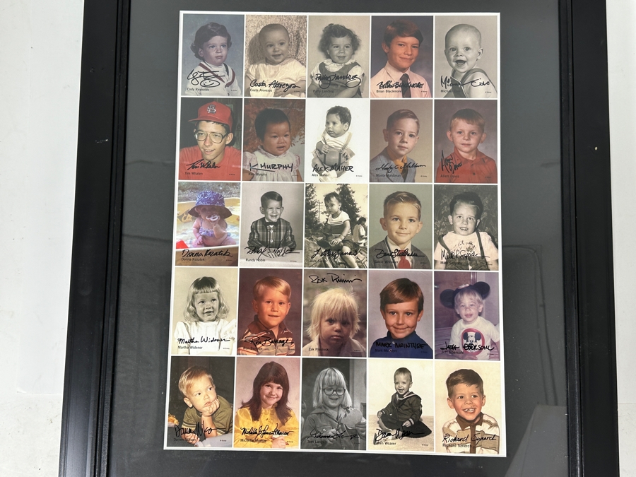 2001 Disneyana Convention Uncut Sheet Trading Cards Set With Front And Back Visible 14 X 19 Framed 23 X 29 [Photo 7]