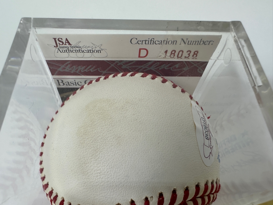 Signed Dennis Eckersley Autographed MLB Baseball With Certificate Of Authenticity (COA) [Photo 5]