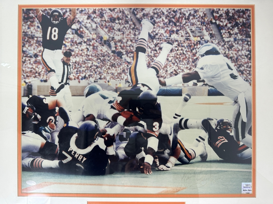 Signed Walter Payton 'Sweetness' NFL's 2nd All-Time Leading Rusher (16,726 Yards) Photograph Autographed By Walter Payton With COA Framed 26.5' X 22' [Photo 3]