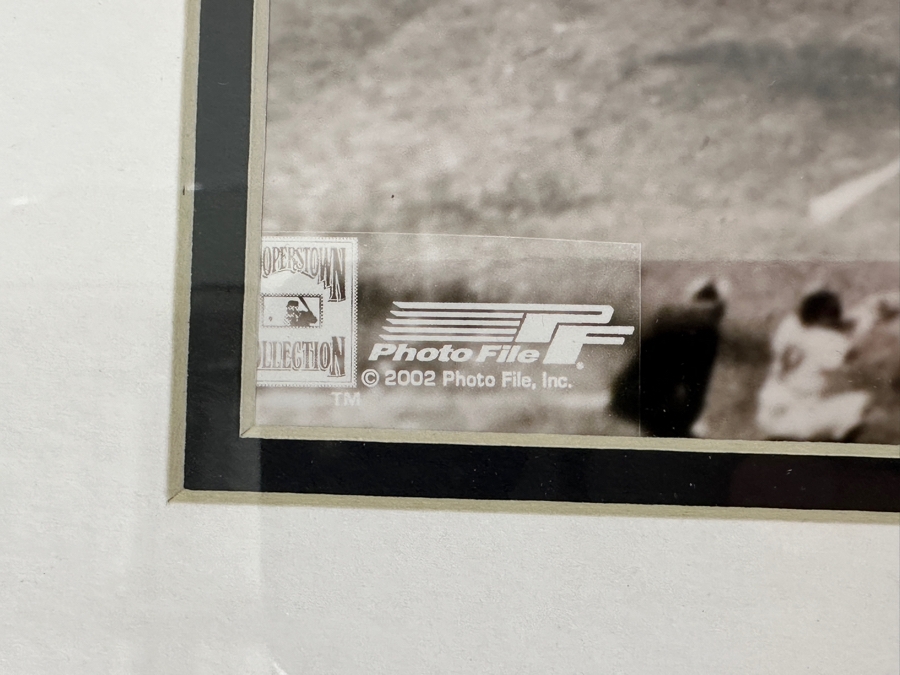 Signed Bobby Thomson MLB 'The Shot Heard Round The World' October 3, 1951 Photograph Autographed By Bobby Thomson With COA 8' X 10' Framed [Photo 6]