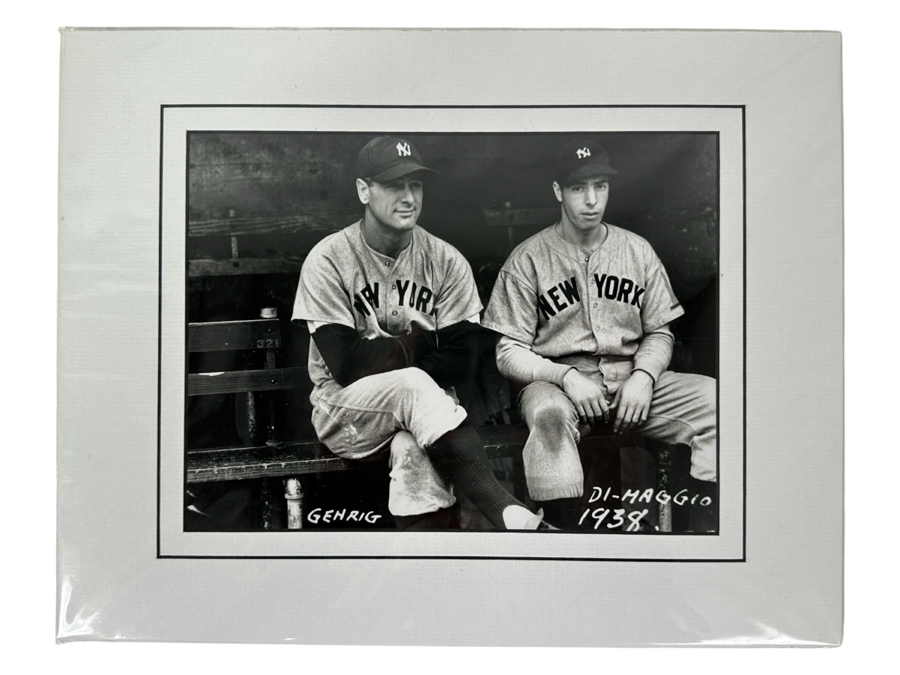 Lou Gehrig & Joe DiMaggio 9.5' X 7' B&W Photograph [Photo 2]