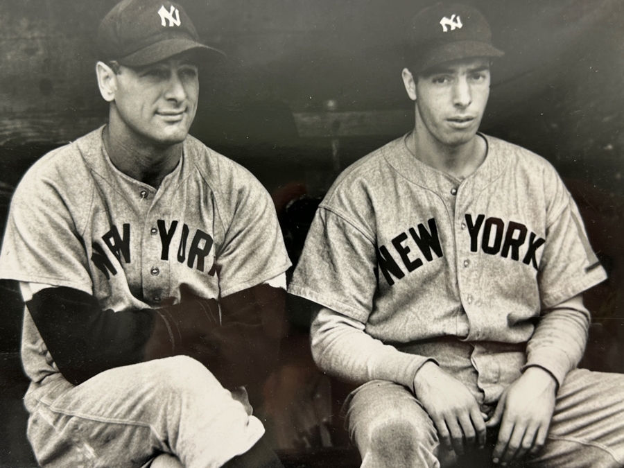 Lou Gehrig & Joe DiMaggio 9.5' X 7' B&W Photograph [Photo 3]