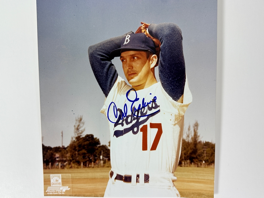 Signed Carl Erskine Los Angeles Dodgers MLB 10' X 8' B&W Photograph Autographed By Carl Erskine With COA
 [Photo 2]