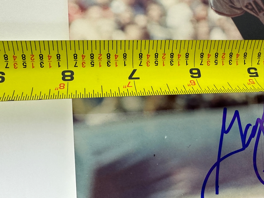 Signed Gaylord Perry HOF San Francisco Giants MLB 8' X 10' B&W Photograph Autographed By Gaylord Perry With COA [Photo 9]