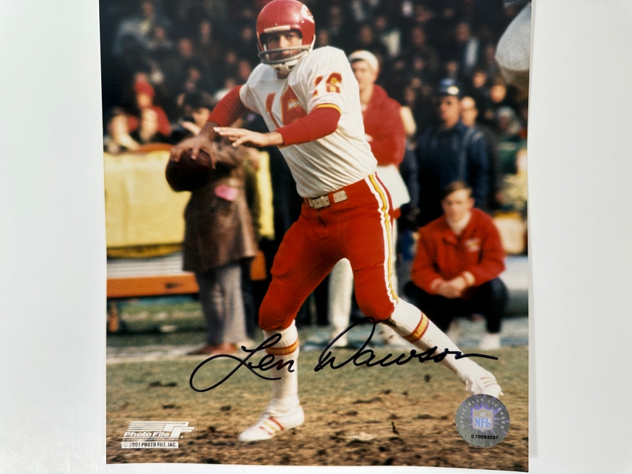 Signed Len Dawson NFL 8' X 10' B&W Photograph Autographed By Len Dawson With COA [Photo 2]